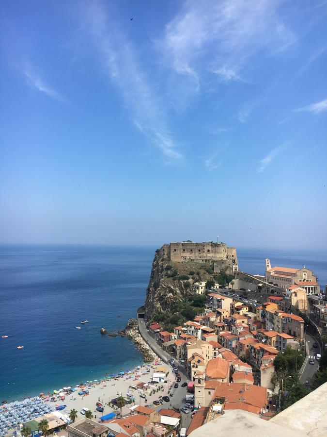 La Bastia Panzió Scilla Kültér fotó
